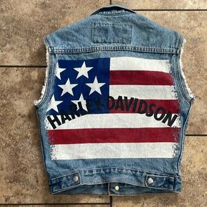 Vintage Harley -Davidson Denim Vest with American Flag Made in USA 🇺🇸